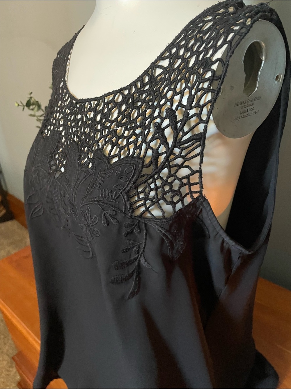 One world live and let live Black Sleeveless Camisole with Lace Yoke - Picture 2 of 6